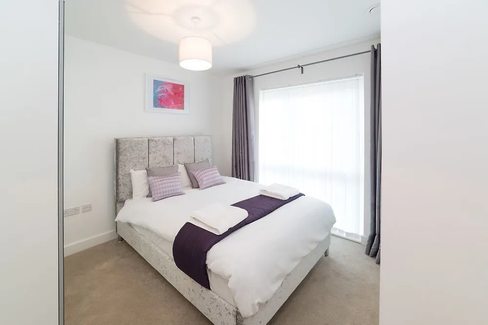 In2 London Apartment 0*,  United Kingdom